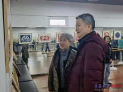 <b>展示了其“离岗不离党、退休不褪色”的昂扬风</b> 